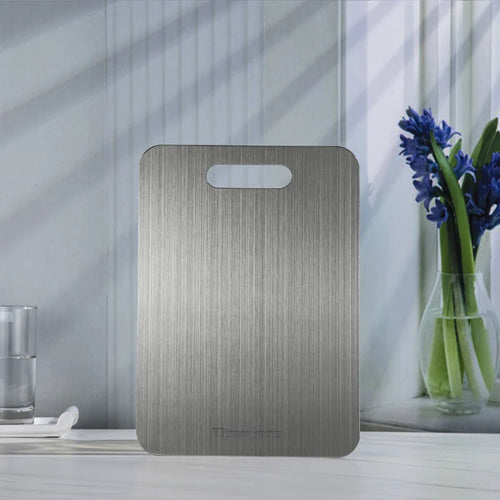 MyDreamyKitchen Titanium Cutting Board